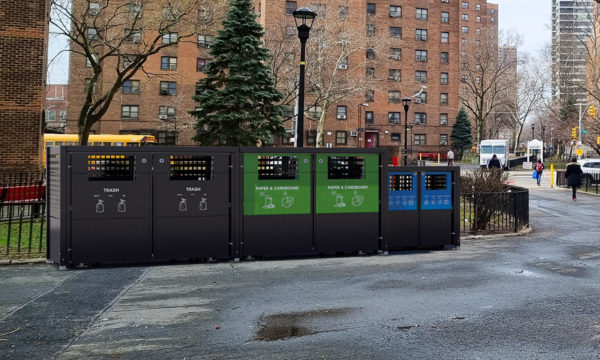metroSTOR B-Series Dumpsters, Firenze Black Frame Coating, Firenze Black Panels, Recycling Stream Specific Door Graphics 